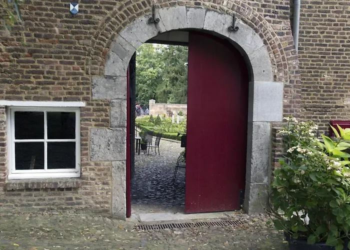 Апартаменты Meschermolen 12