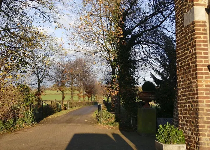 Апартаменты Meschermolen 12